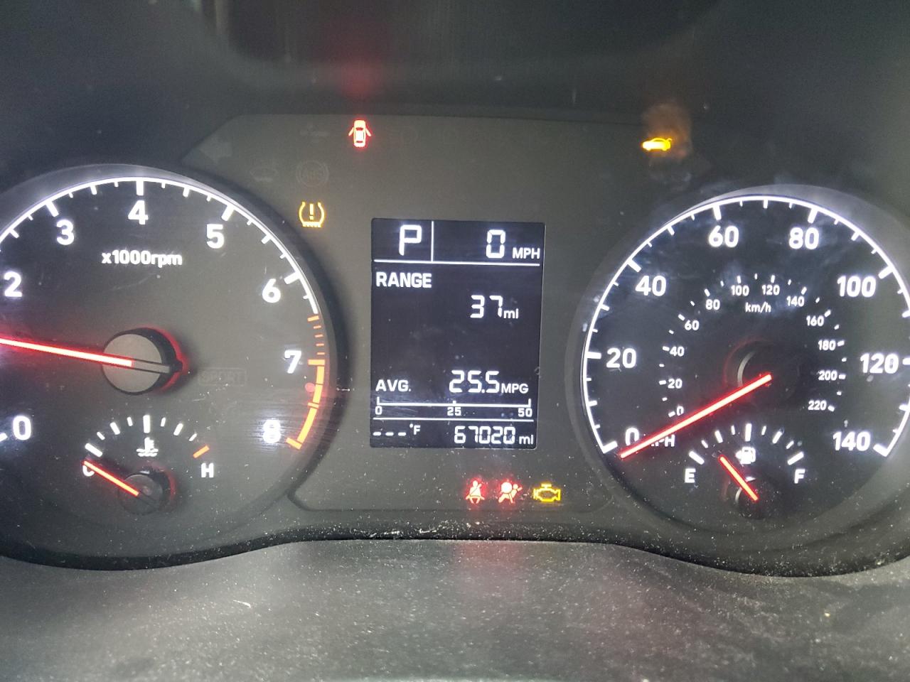 Hyundai ACCENT Se Image 11