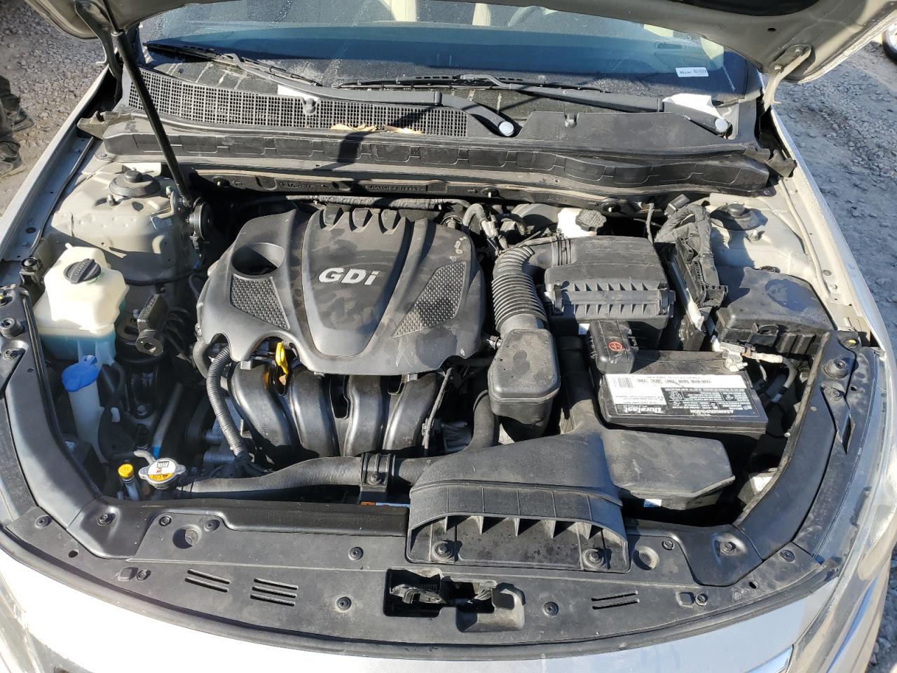 Kia Optima Lx Image 8