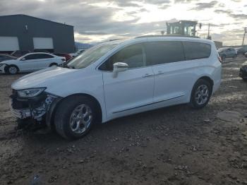  Salvage Chrysler Pacifica