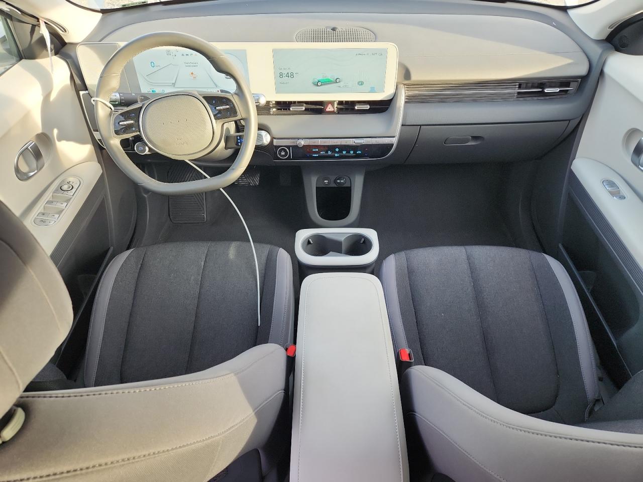 Hyundai Ioniq Se Image 9