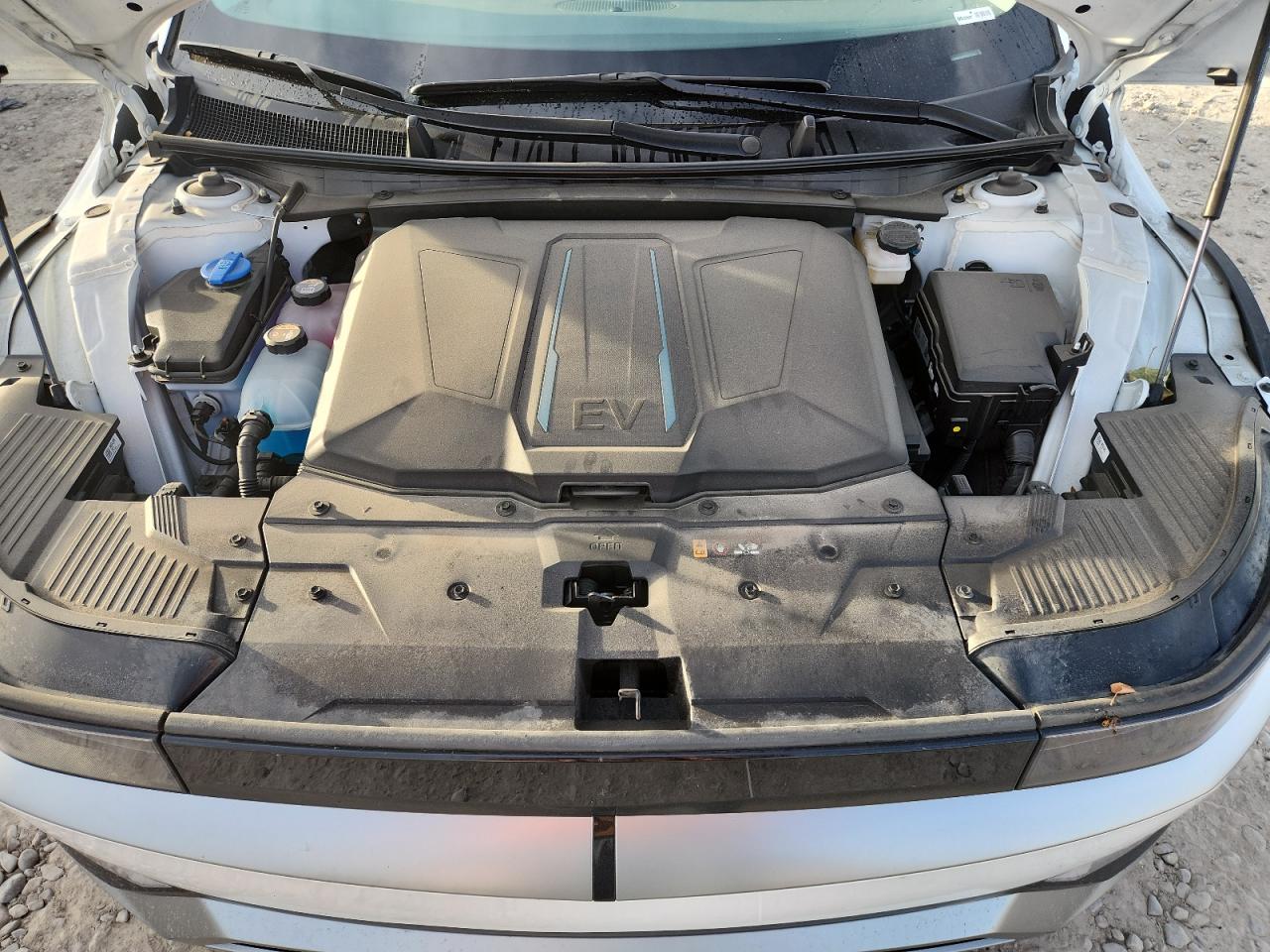 Hyundai Ioniq Se Image 12