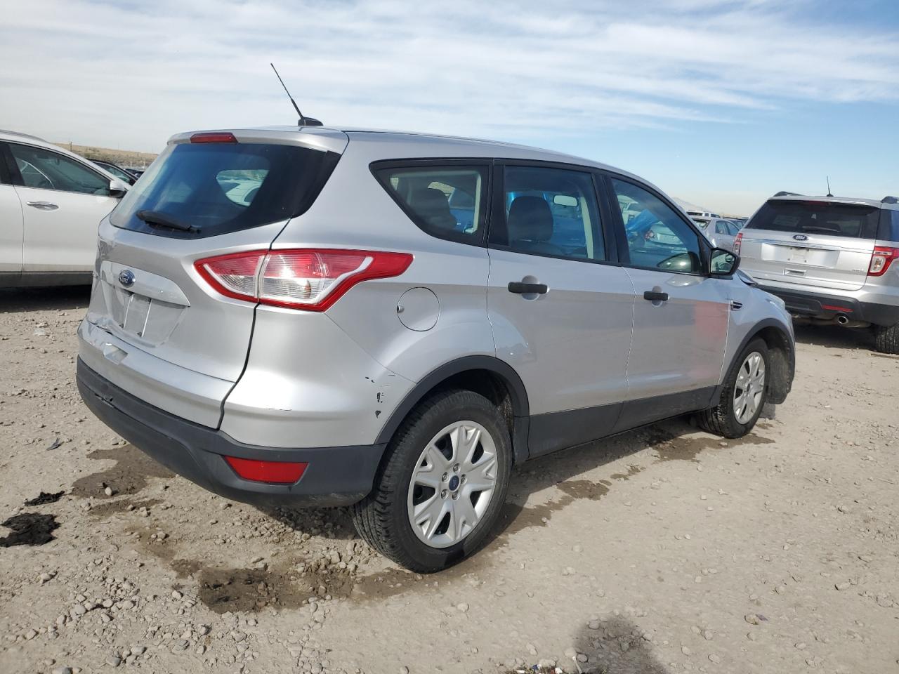 Ford Escape S Image 2