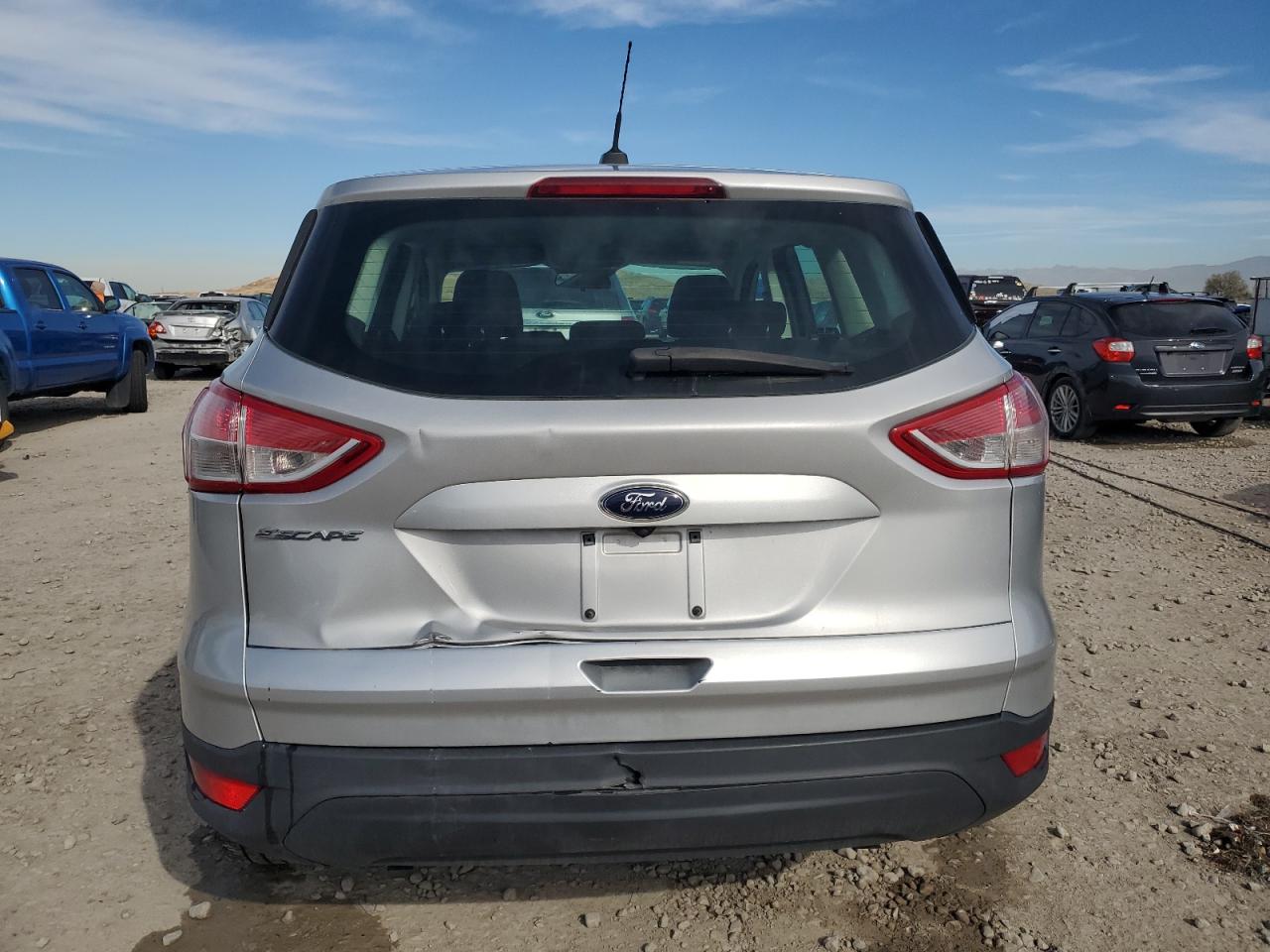 Ford Escape S Image 10