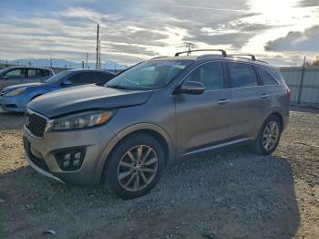  Salvage Kia Sorento