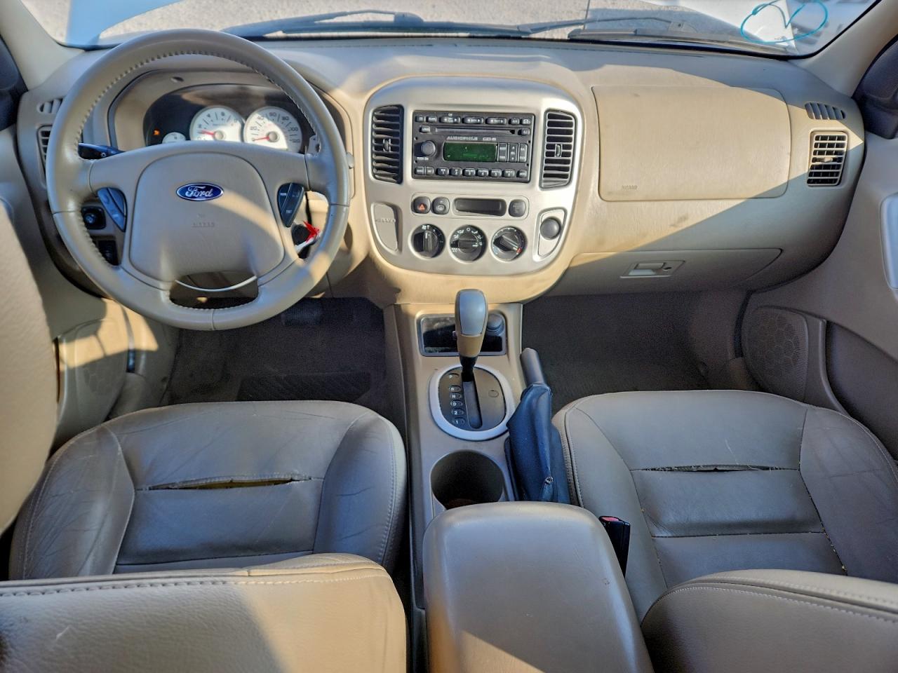 Ford Escape Xlt Image 9