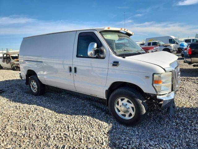 Ford Econoline E350 Super Duty Van Image 9