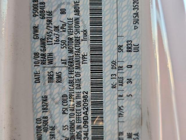 Ford Econoline E350 Super Duty Van Image 8