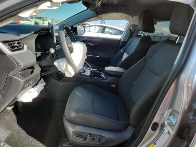 Toyota RAV4 Xle Image 10