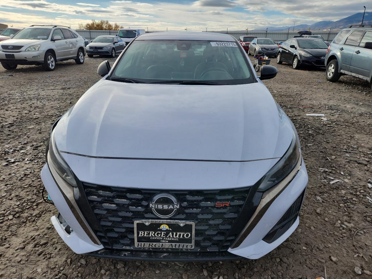 Nissan Altima Sr Image 9