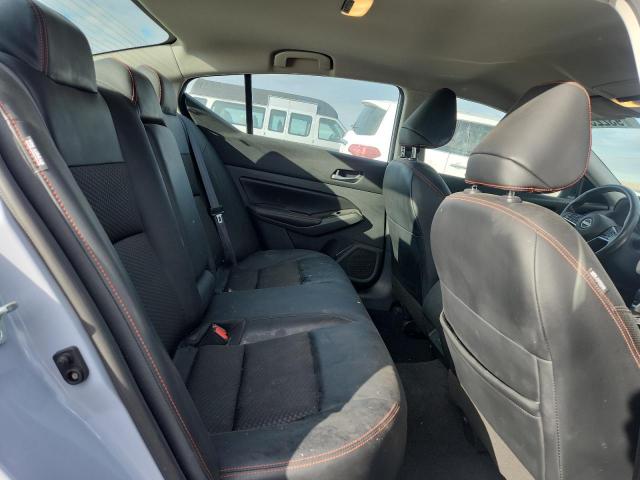 Nissan Altima Sr Image 7