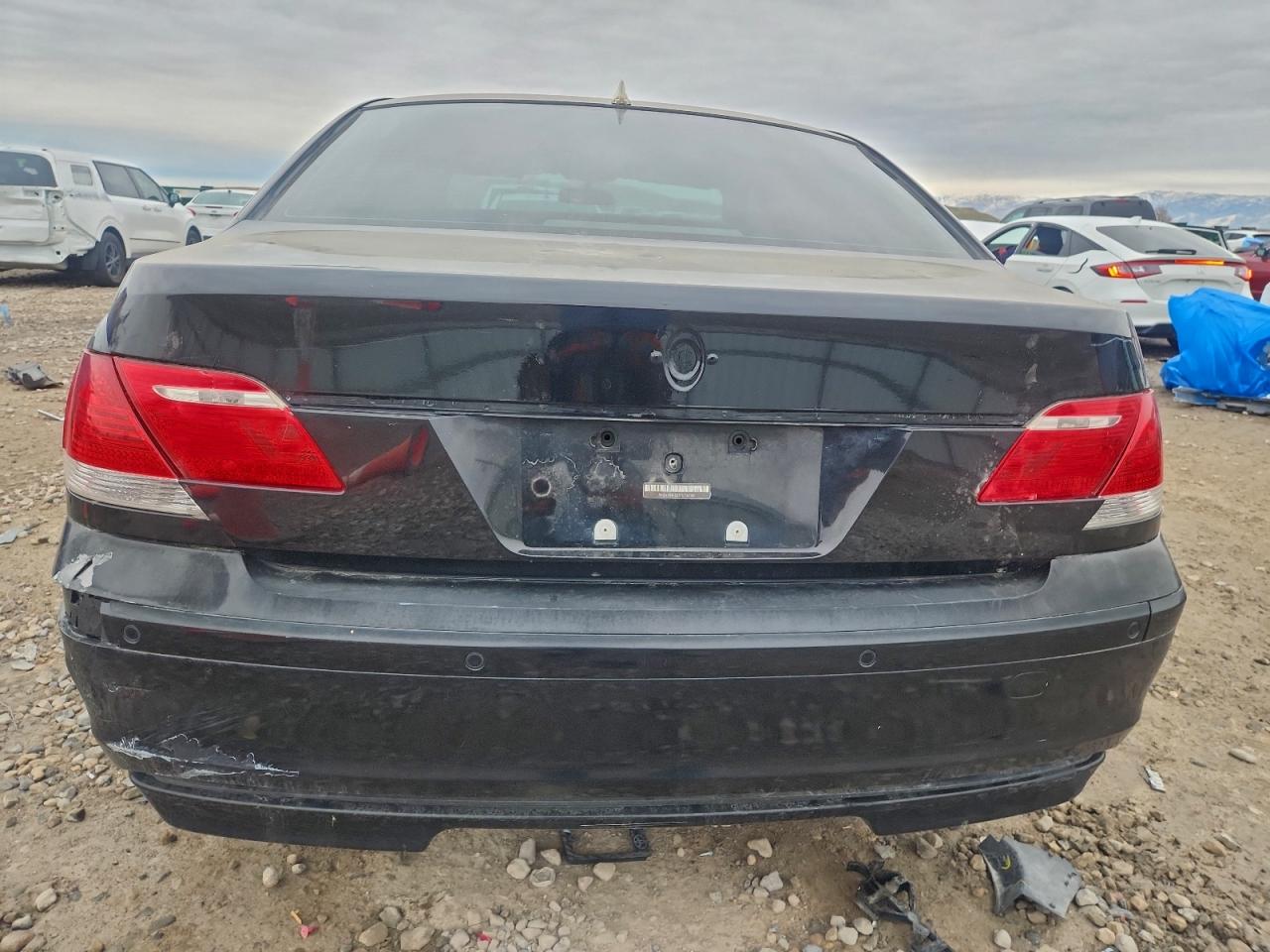 BMW 7 Series Image 6