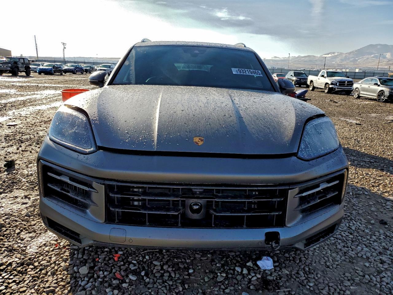 Porsche Cayenne E-hybrid Image 12