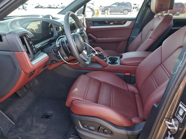 Porsche Cayenne E-hybrid Image 7