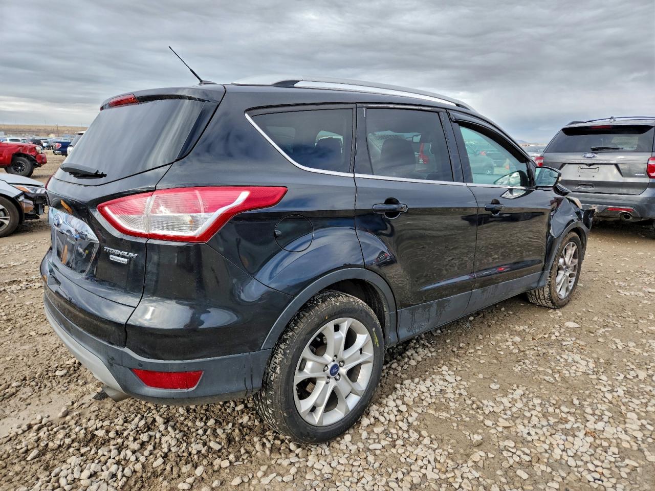 Ford Escape Titanium Image 3