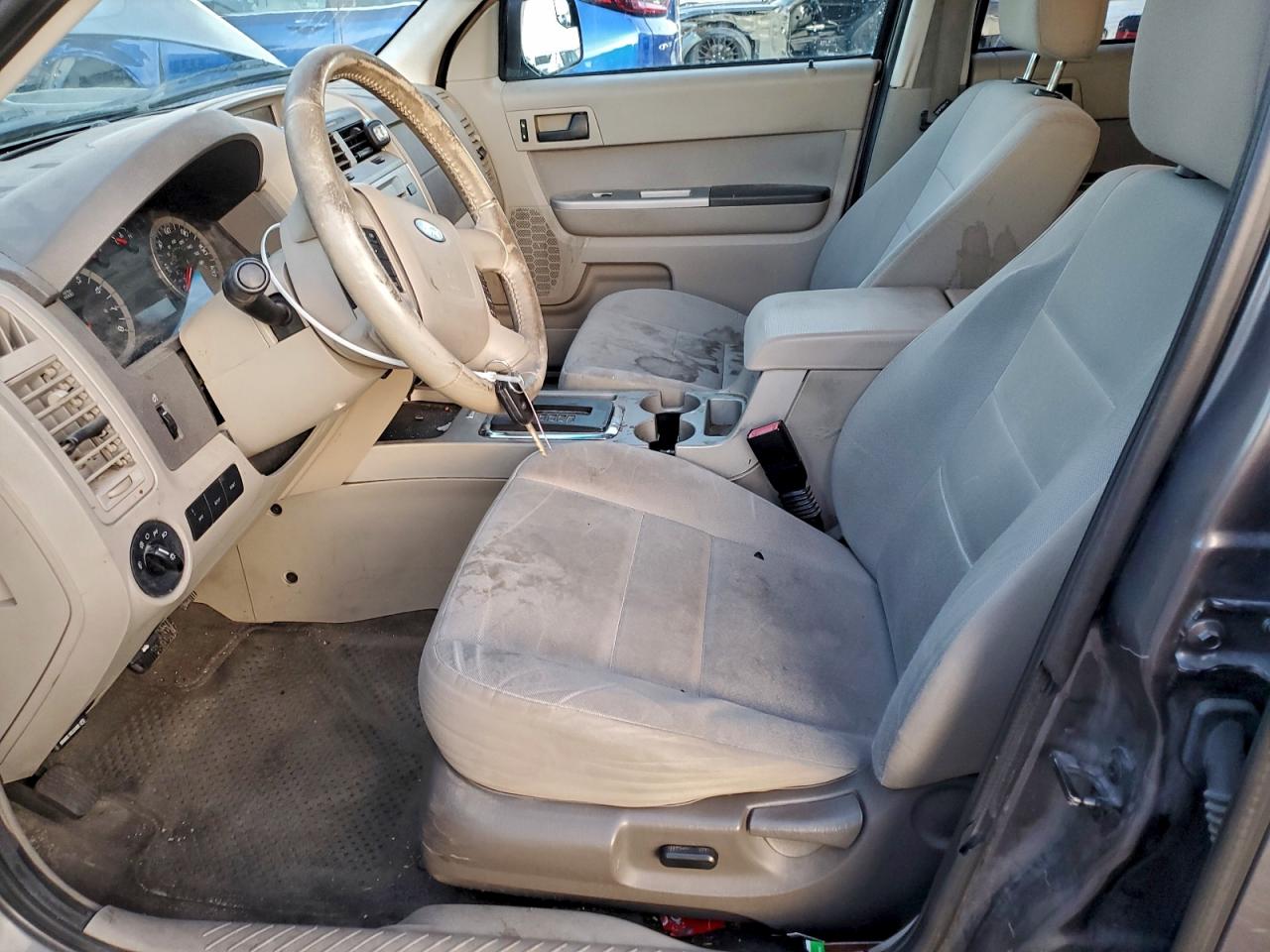 Ford Escape Xlt Image 3