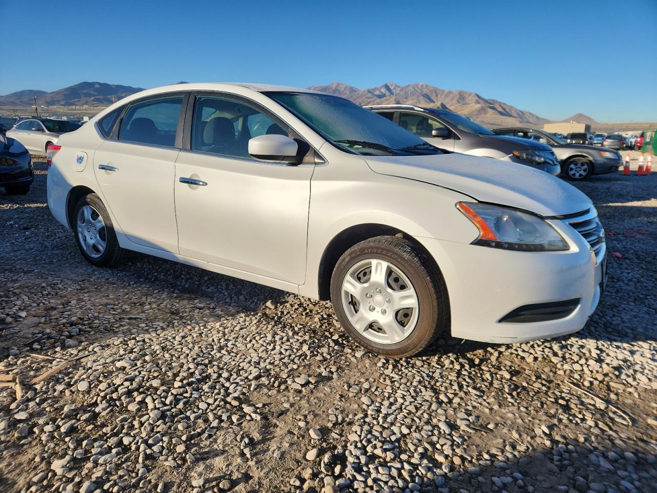 Nissan Sentra S Image 4