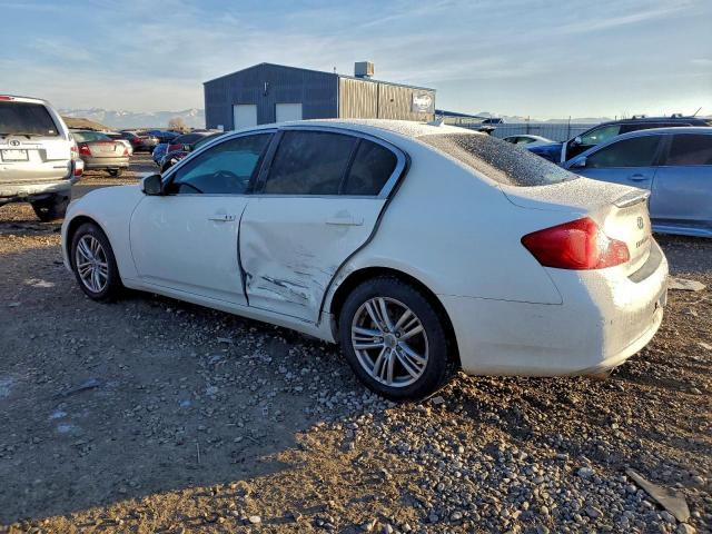 INFINITI G37 Image 12