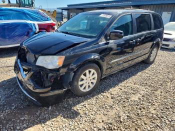  Salvage Chrysler Minivan