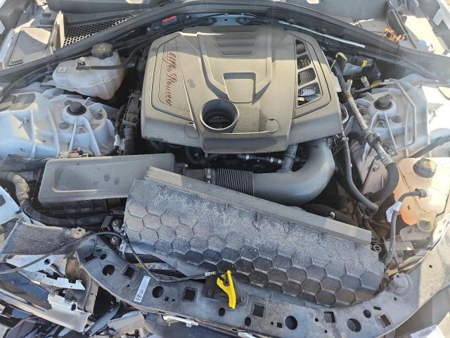 Alfa Romeo Giulia Ti Image 11