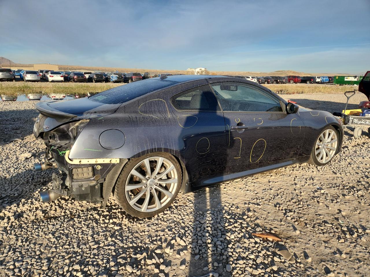 INFINITI G37 Base Image 8