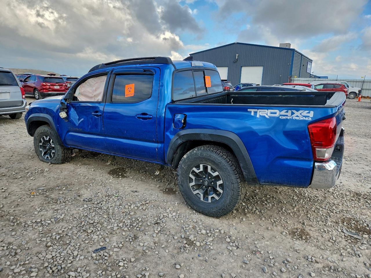 Toyota Tacoma Double Cab Image 8