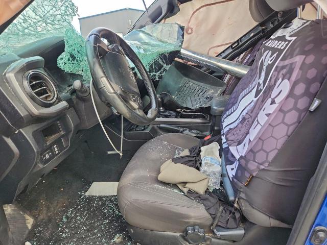 Toyota Tacoma Double Cab Image 11