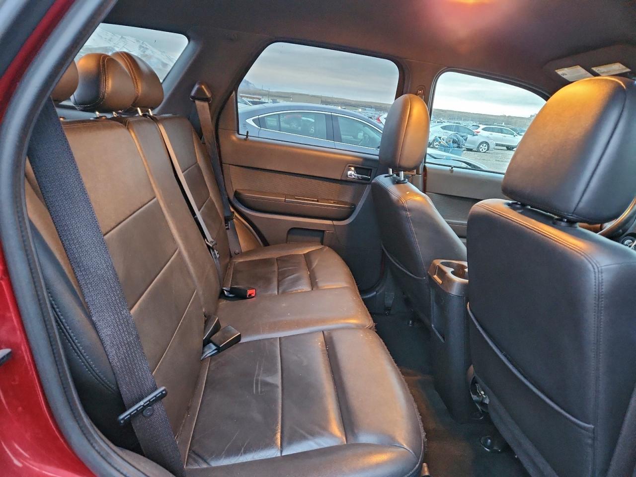 Ford Escape Limited Image 9