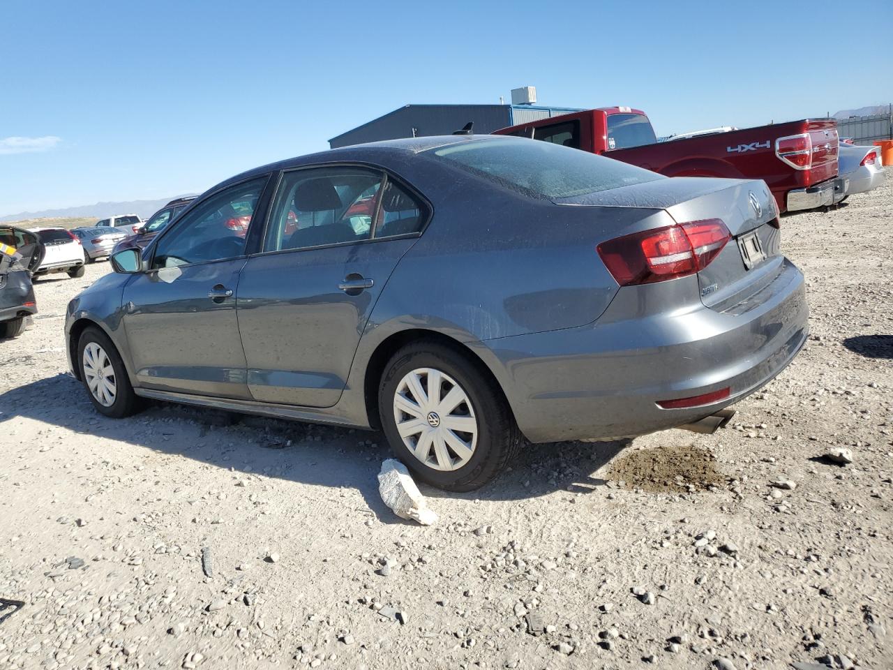 Volkswagen Jetta S Image 5