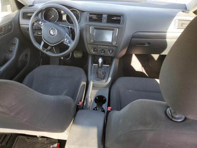 Volkswagen Jetta S Image 6