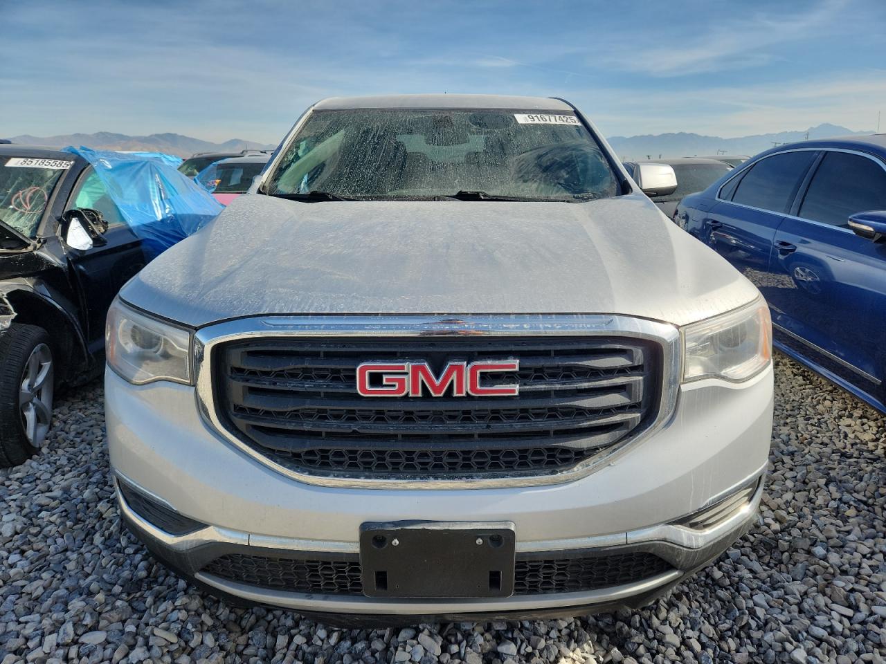 GMC Acadia Sle Image 2