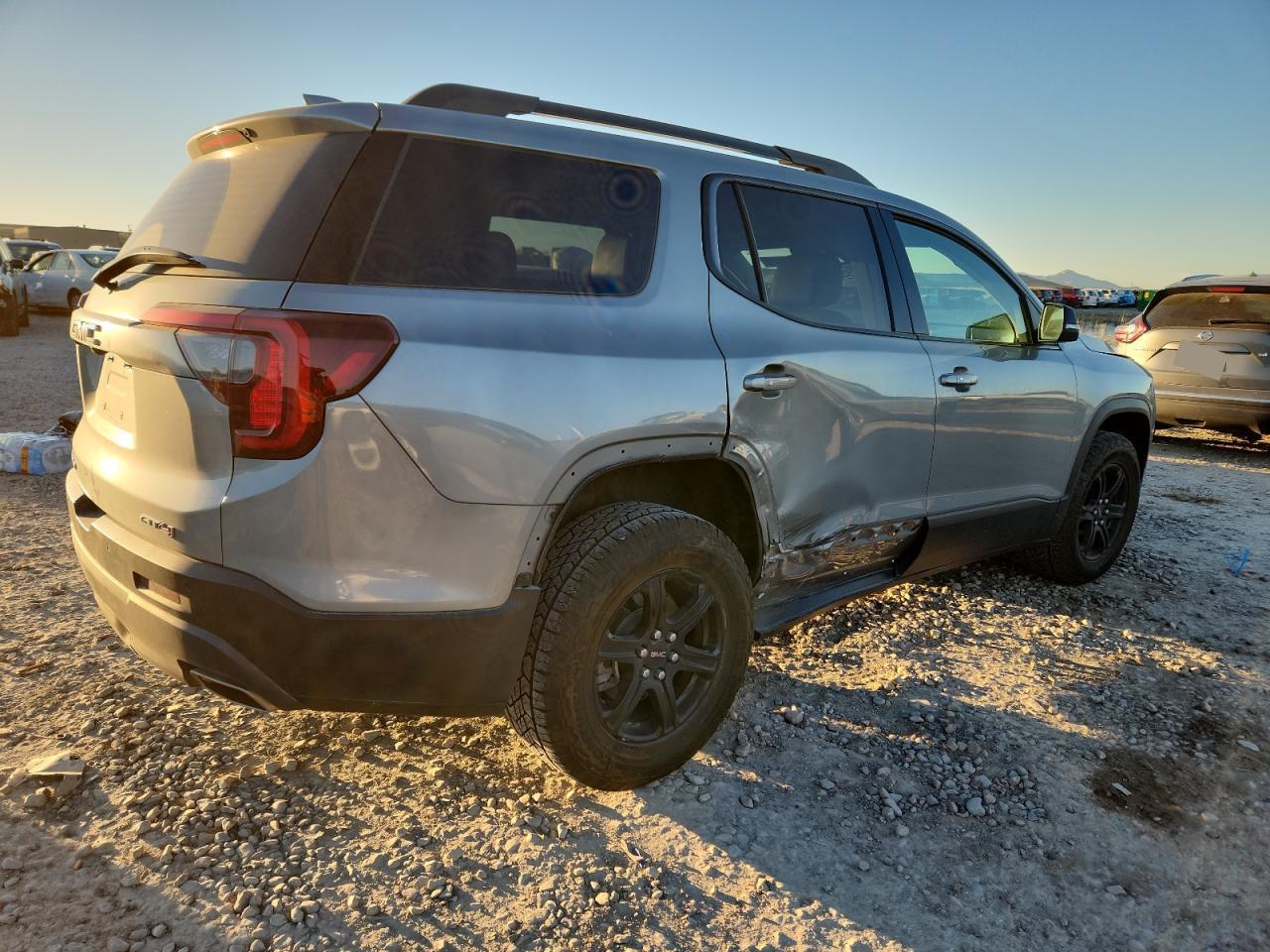 GMC Acadia At4 Image 6