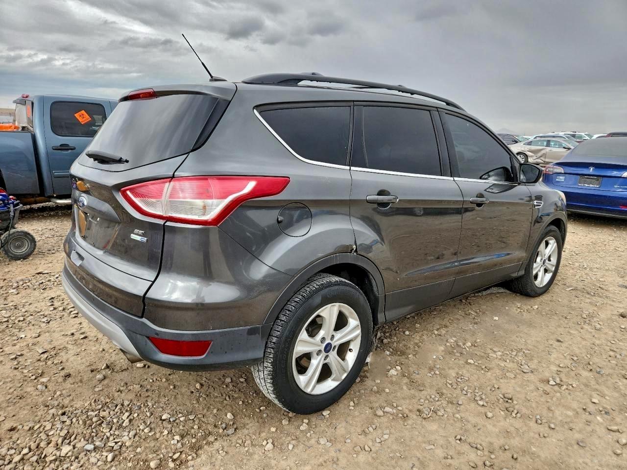 Ford Escape Se Image 2