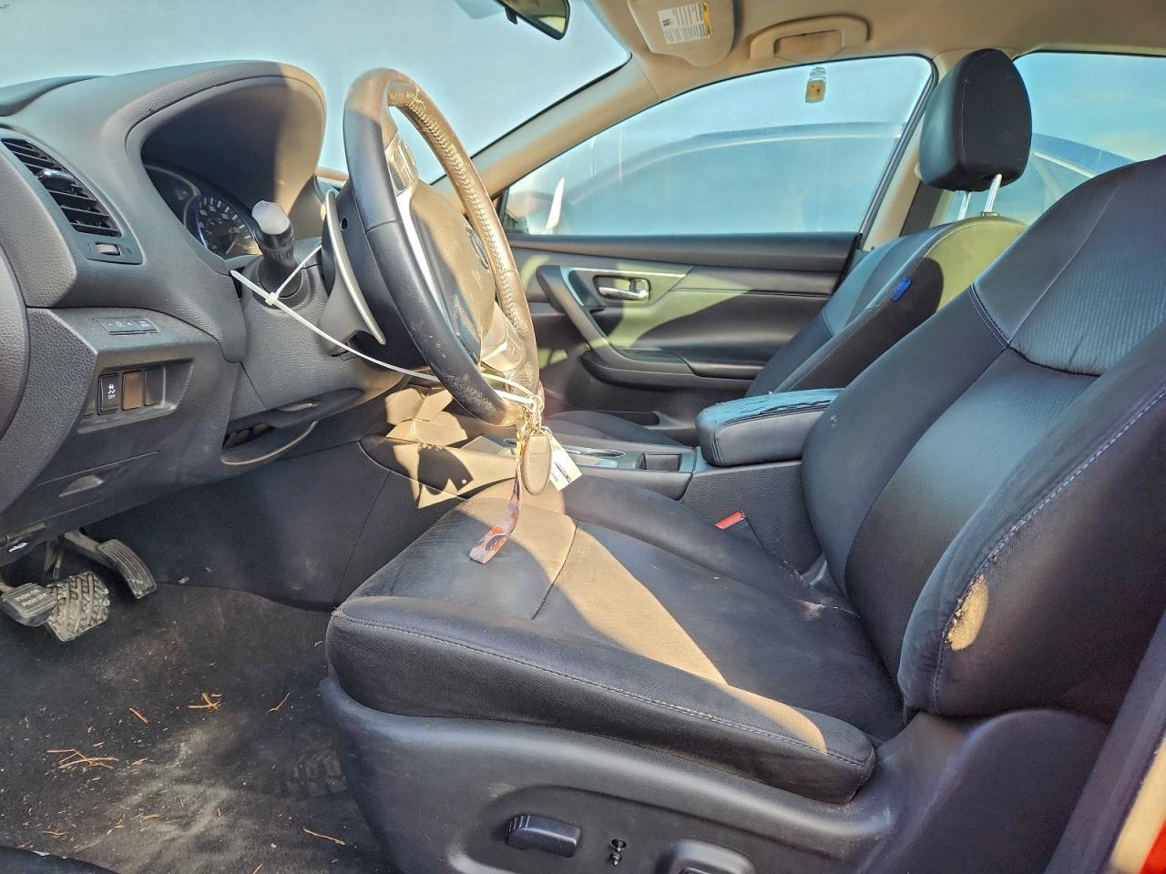 Nissan Altima 2.5 Image 5