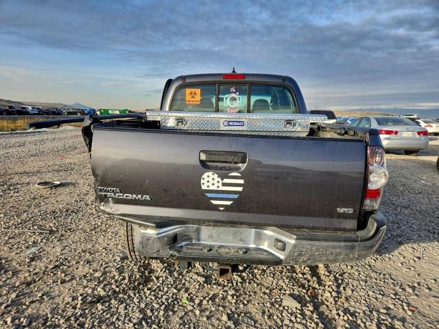 Toyota Tacoma Double Cab Image 7