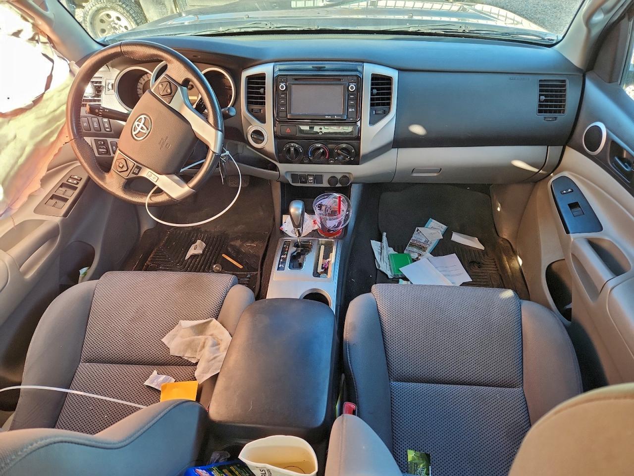 Toyota Tacoma Double Cab Image 6