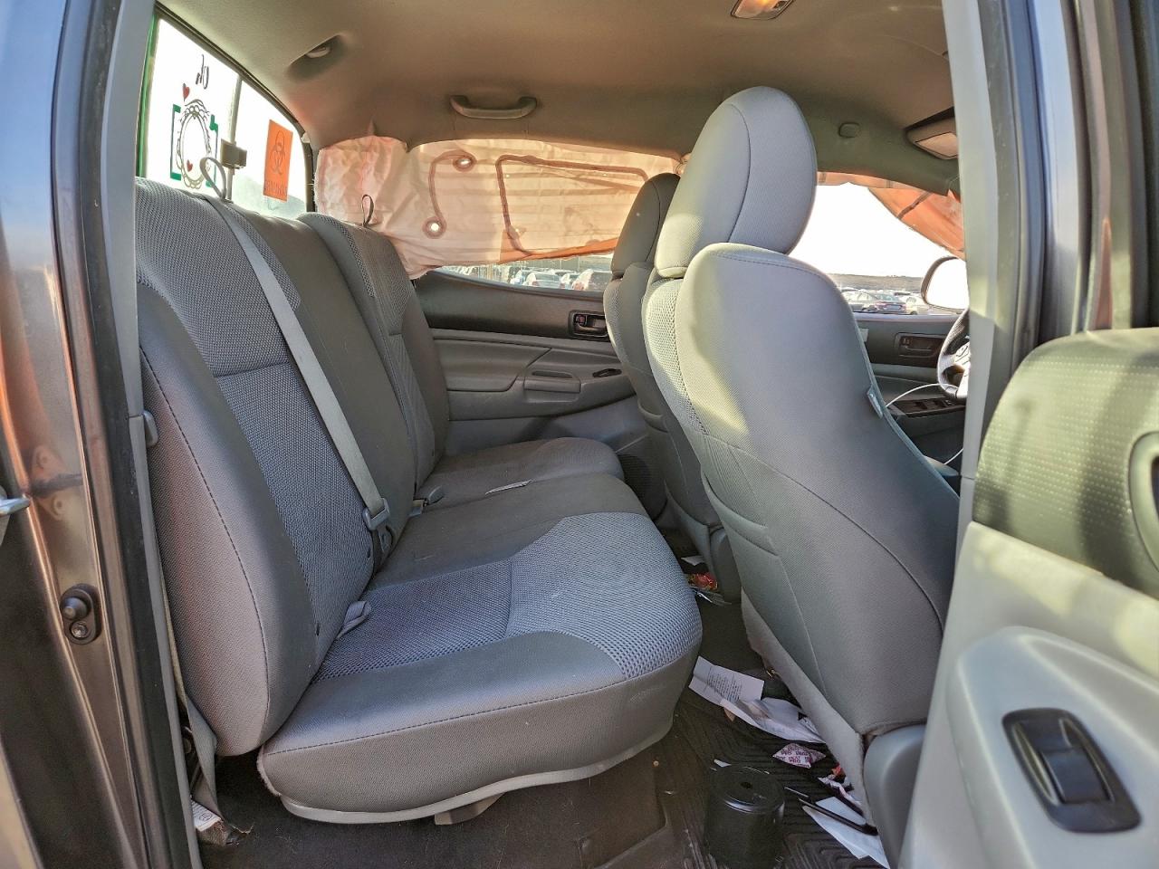 Toyota Tacoma Double Cab Image 5