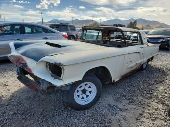  Salvage Ford Thunderbird