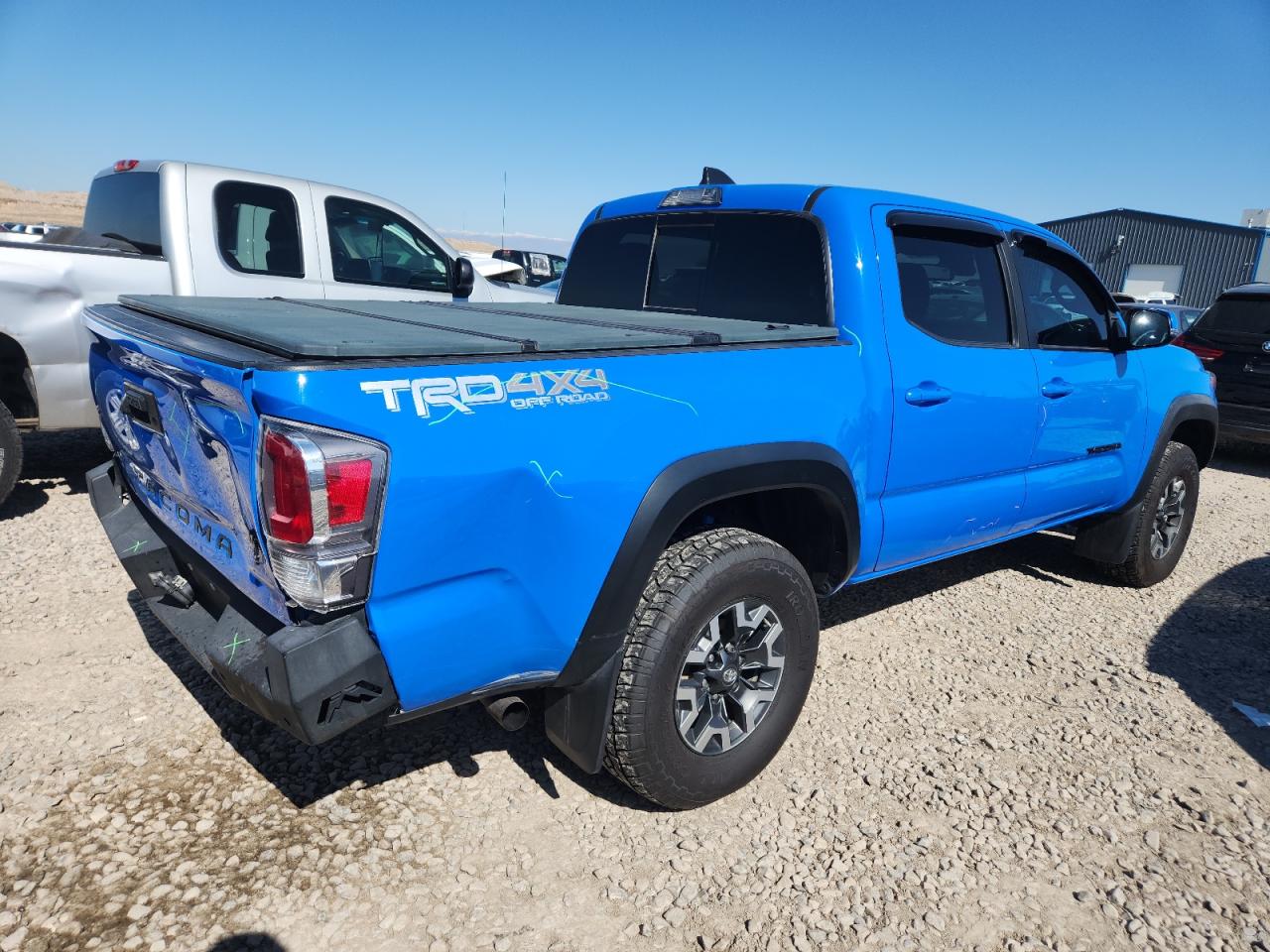 Toyota Tacoma Double Cab Image 4