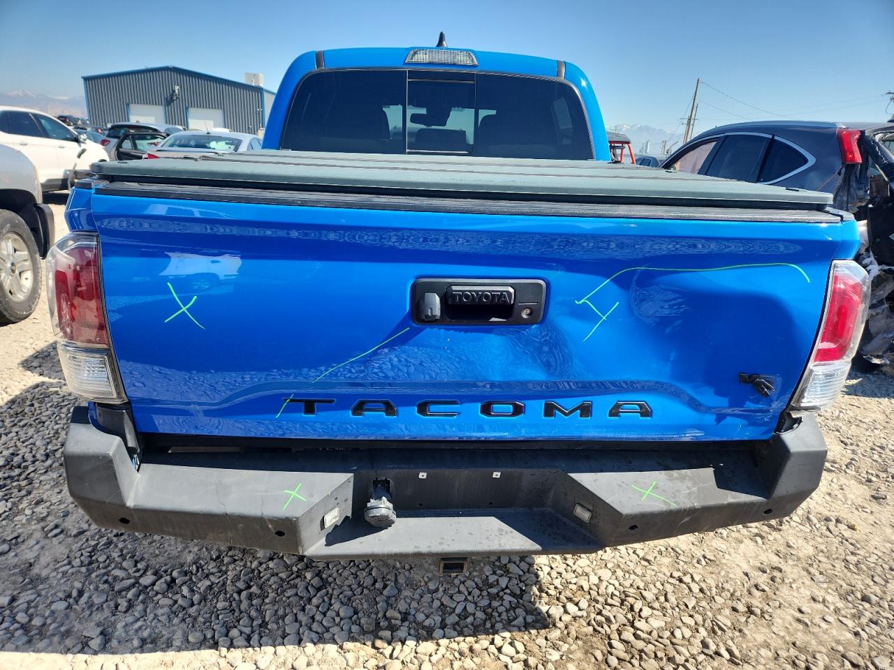 Toyota Tacoma Double Cab Image 8