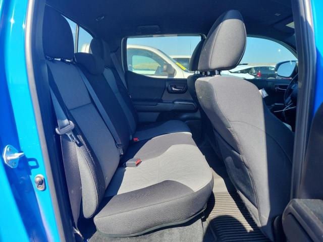 Toyota Tacoma Double Cab Image 9