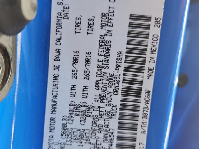 Toyota Tacoma Double Cab Image 2