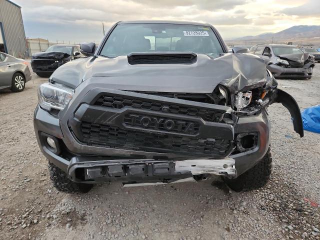 Toyota Tacoma Double Cab Image 7