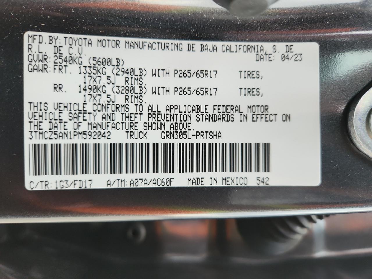 Toyota Tacoma Double Cab Image 2