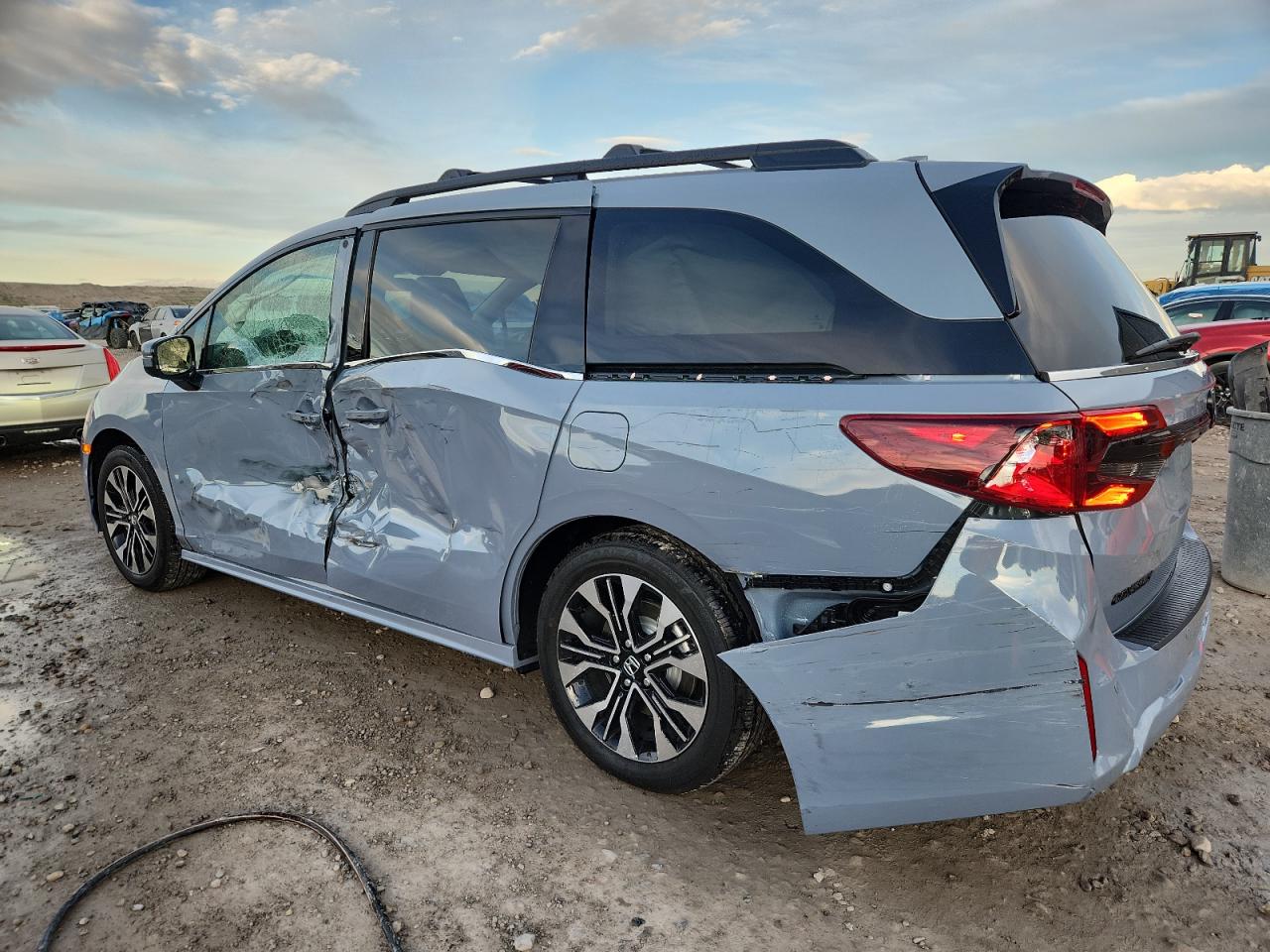Honda Odyssey Elite Image 3