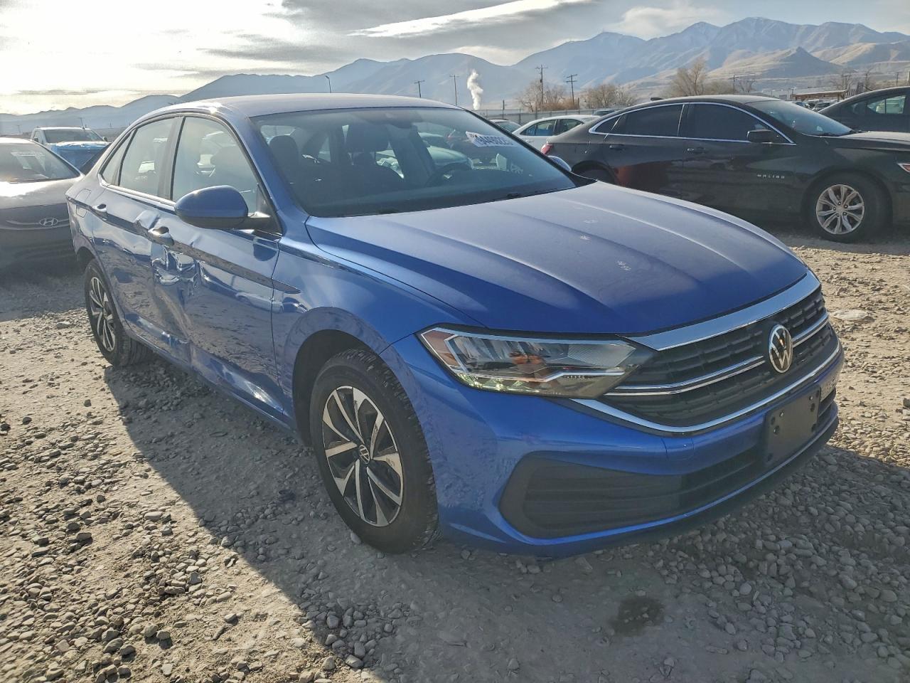 Volkswagen Jetta S Image 2