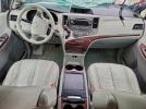 Toyota Sienna Xle Image 7