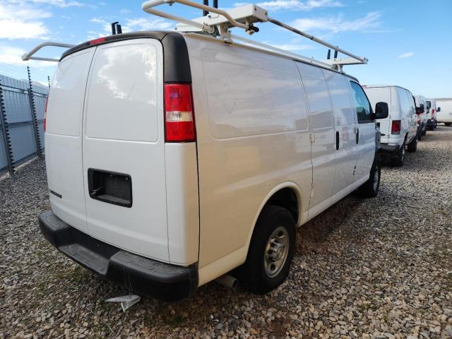 Chevrolet Express Image 14