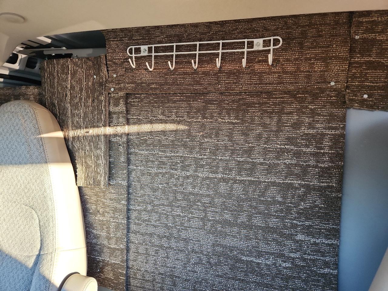 Chevrolet Express Image 5