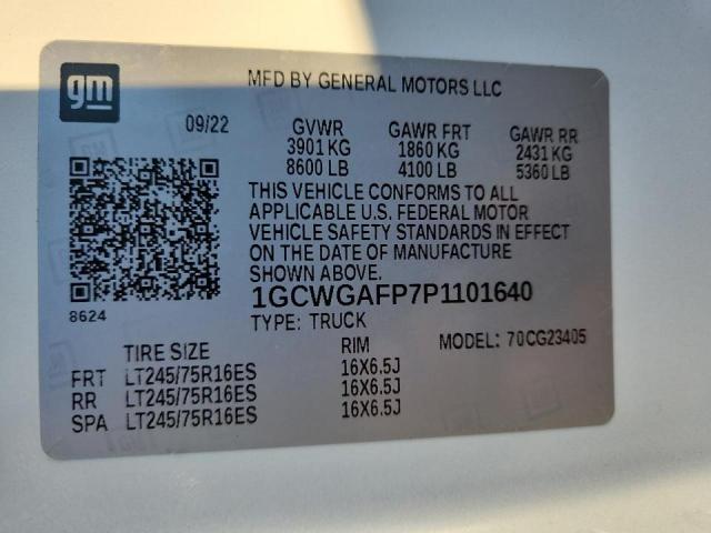 Chevrolet Express Image 10