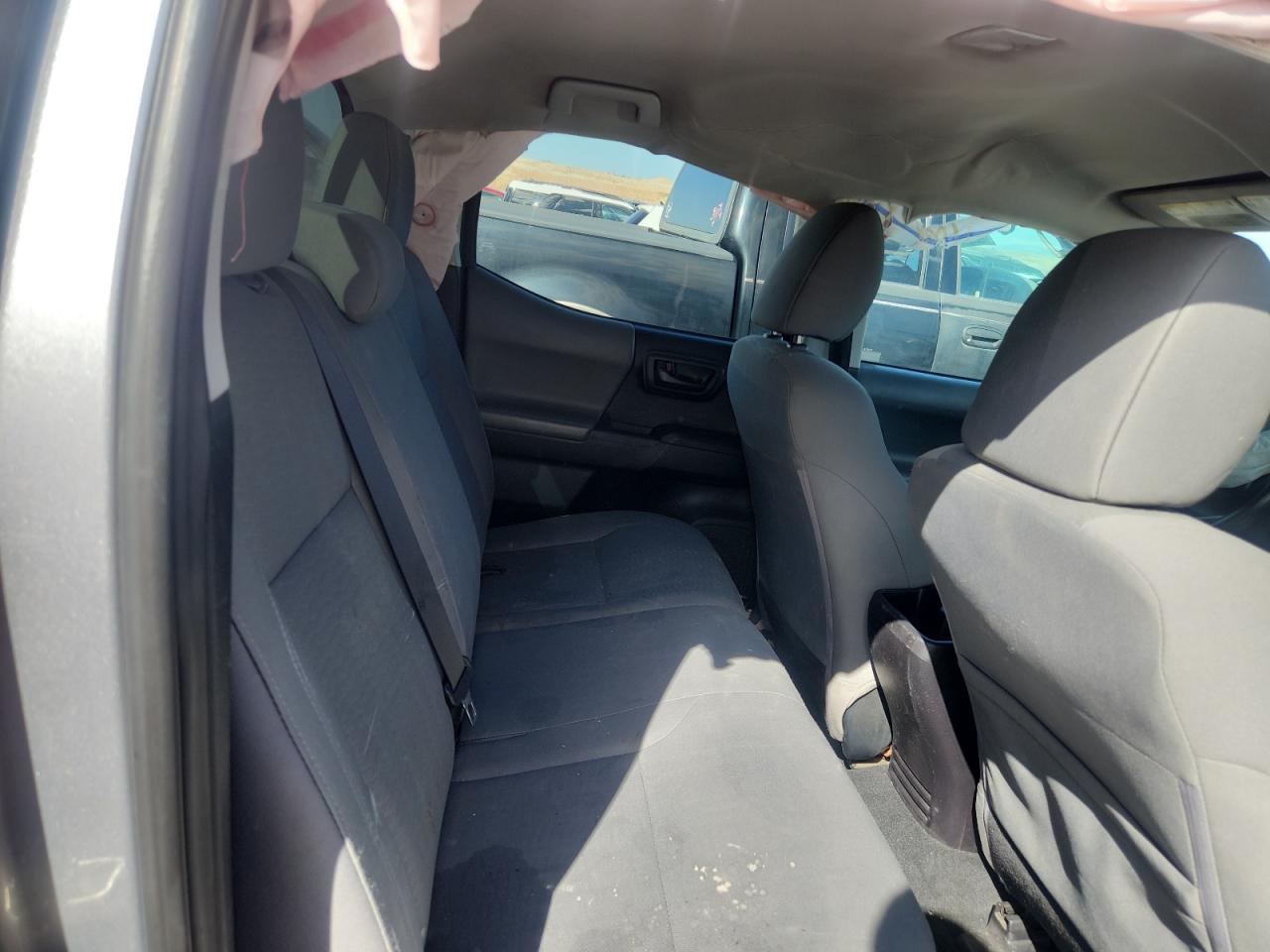 Toyota Tacoma Double Cab Image 6